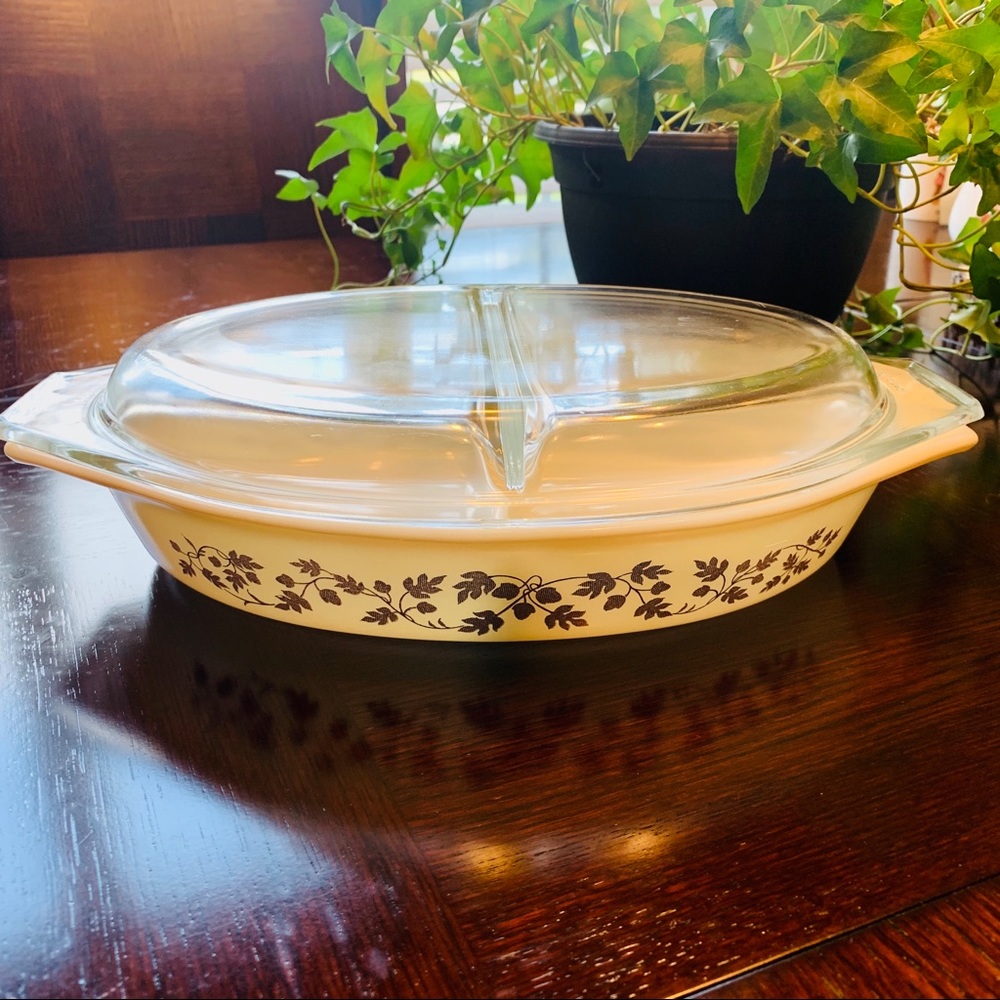 Vintage Pyrex Golden Acorn Double-Dish